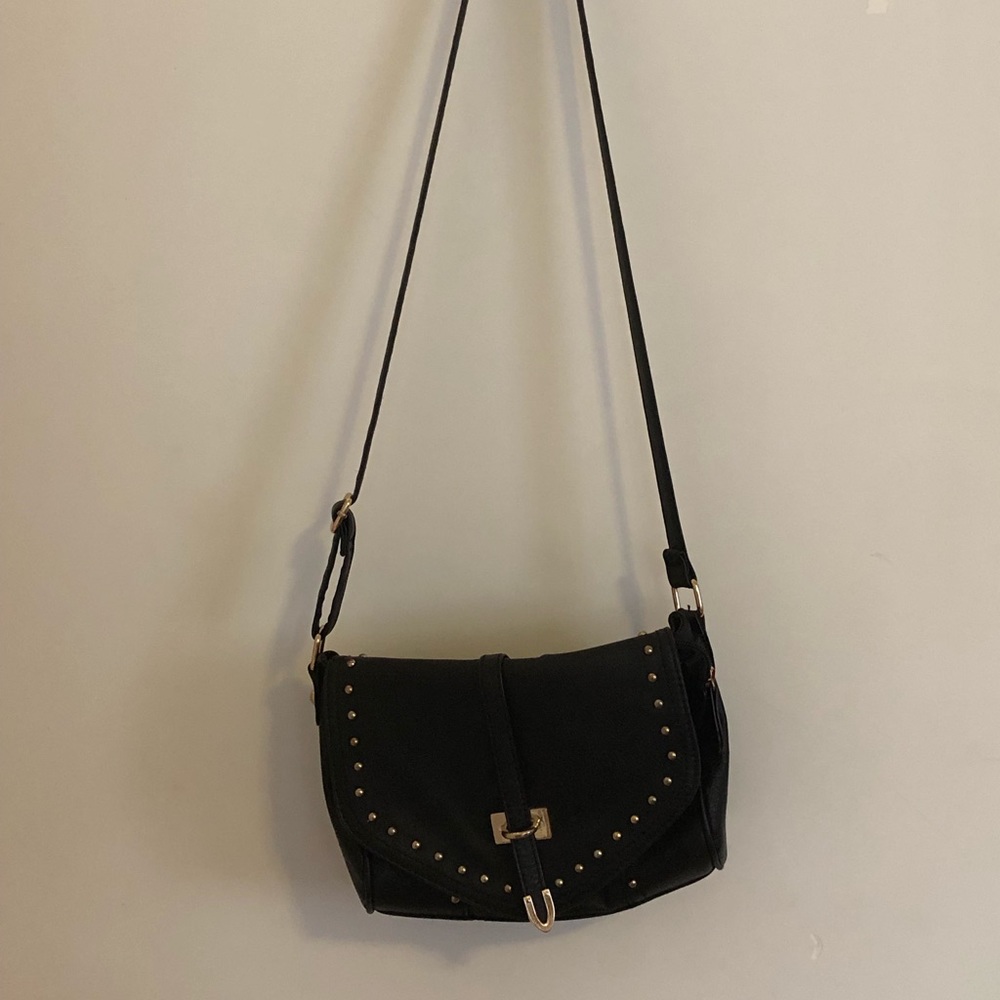 Black Aldo Purse with Gold Hardware